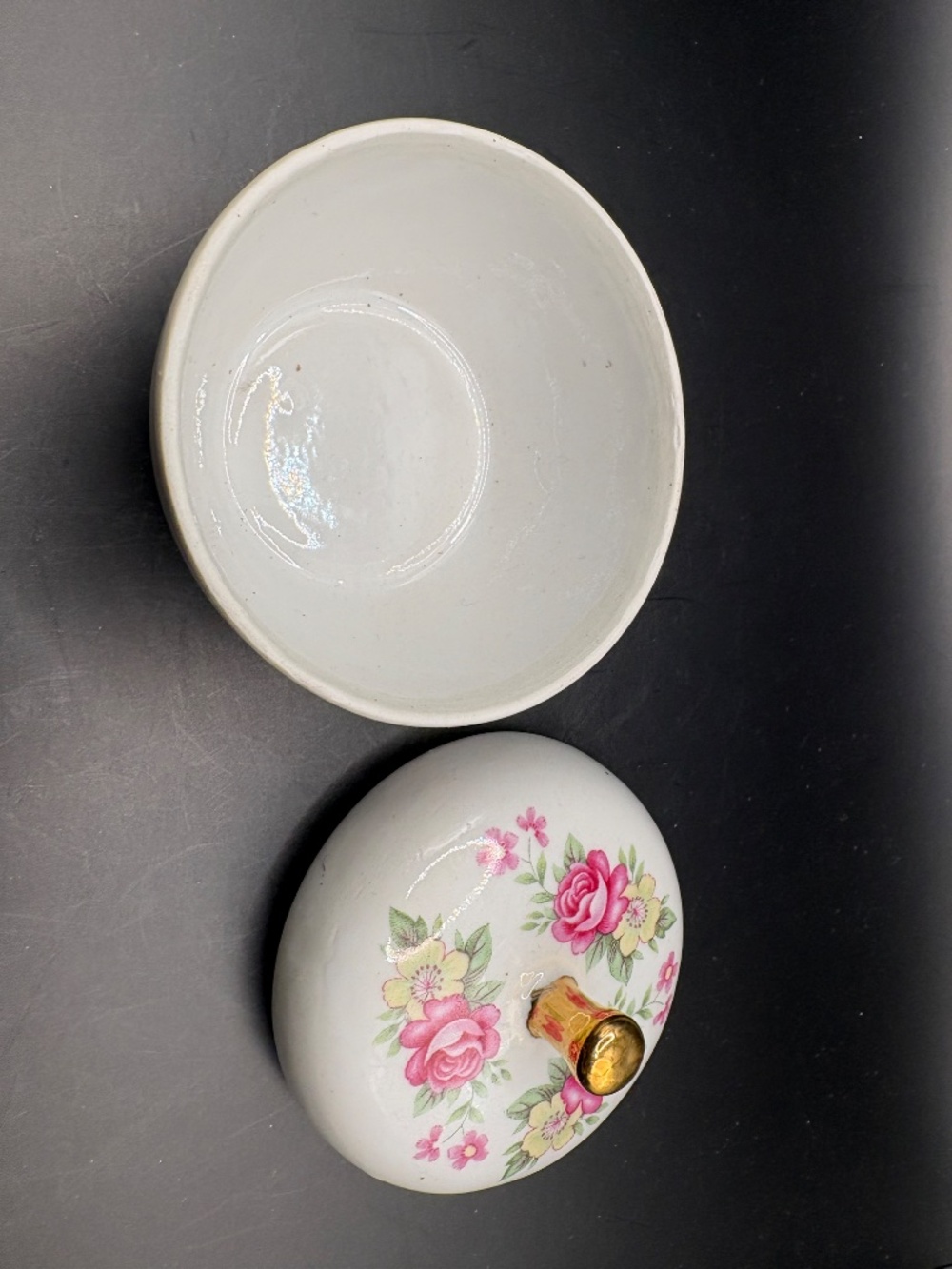 Vintage Pink & Yellow Rose Ceramic Trinket Box - Picture 2 of 4